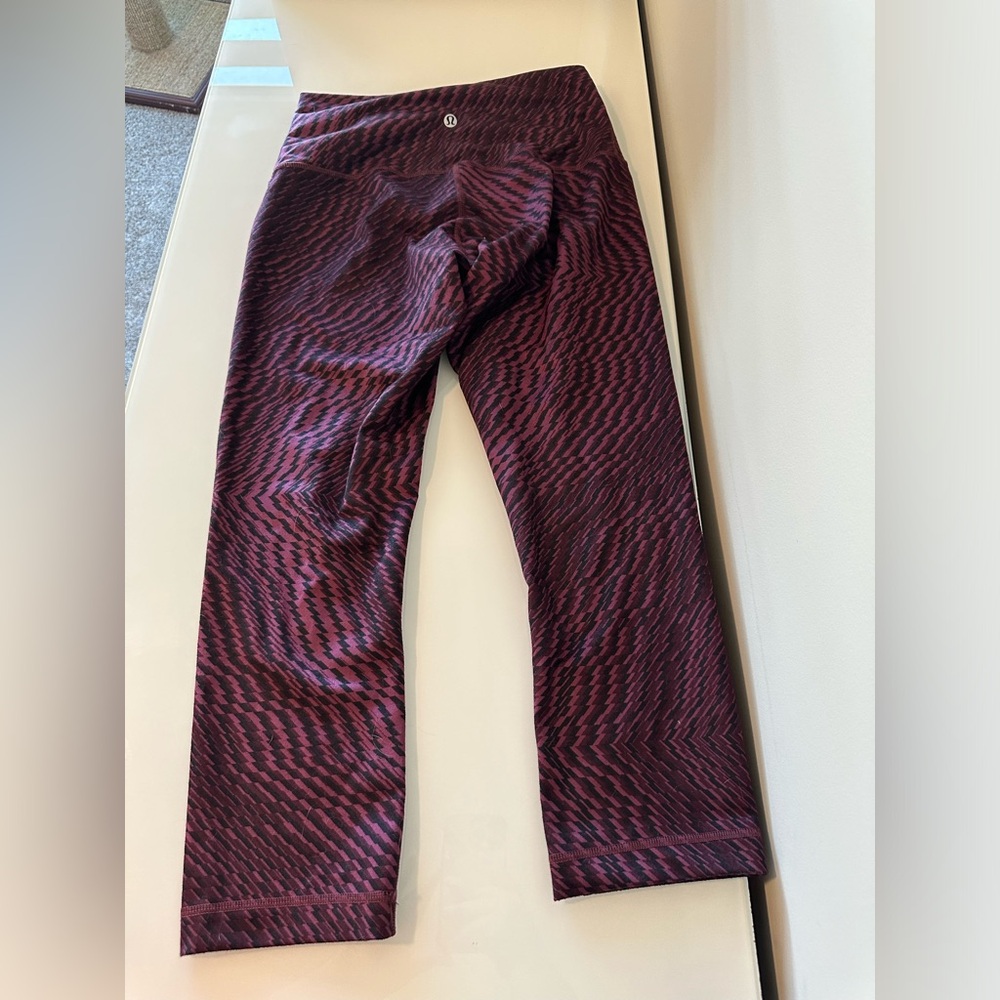 Lulu lemon yoga pants